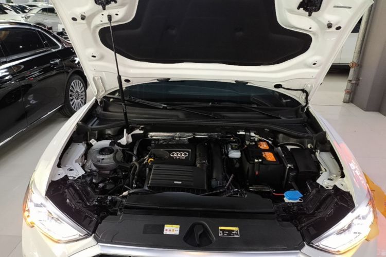 Audi Q3 2021 #20 Audi Q3 2021 immagine di auto #20