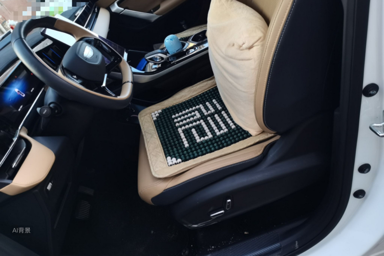 GEELY Boyue L 2024 car image #17