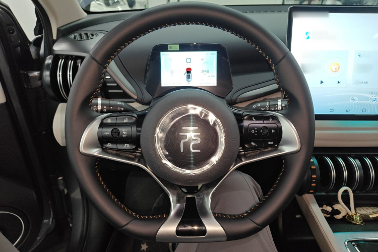 BYD Yuan Plus 2023 изображение автомобиля #26