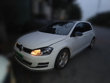 Volkswagen Golf 2017 Volkswagen Golf 2017 car image