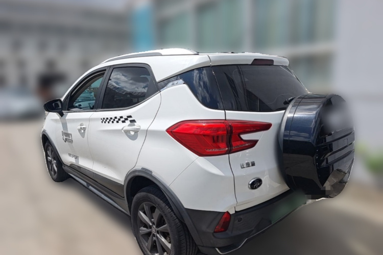 BYD Yuan New Energy 2019 #5 BYD Yuan New Energy 2019 car image #5