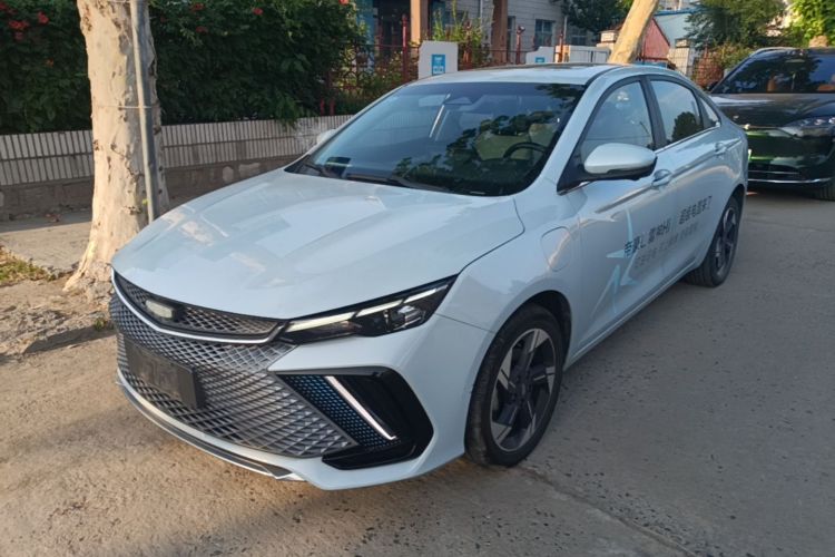 GEELY Emgrand L HiP 2022 car image #2