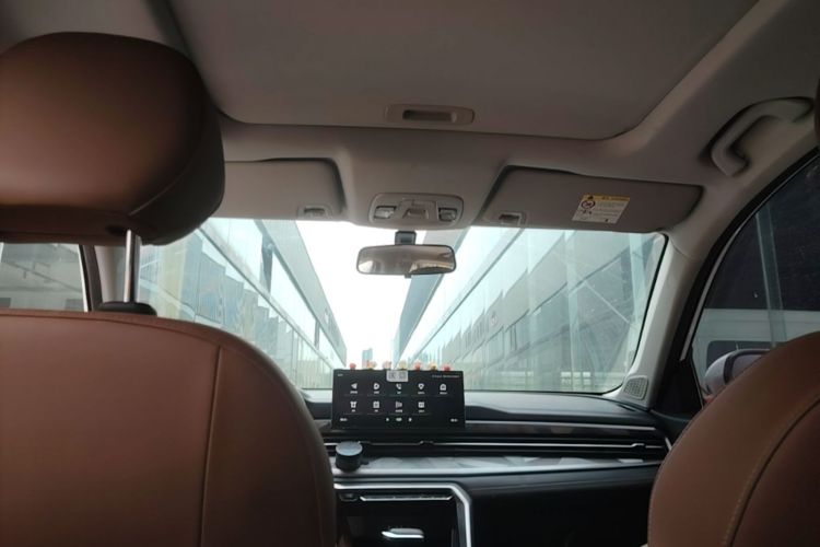 GEELY Vision X6 2021 car image #18