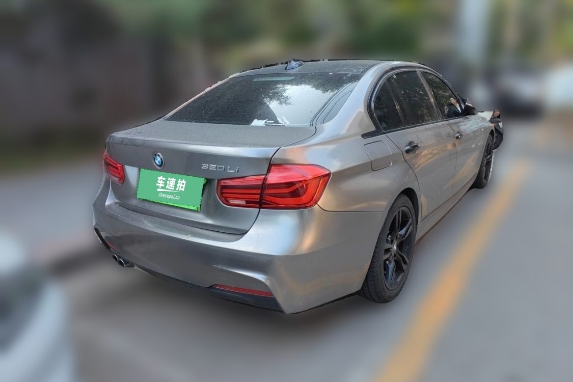 BMW 3 Series 2018 car image #4