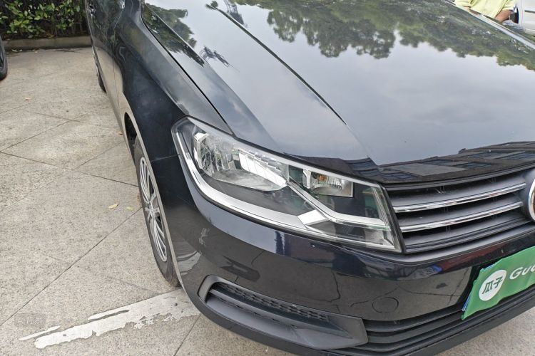 Volkswagen Santana 2018 car image #8