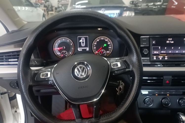 Volkswagen Lavida 2018 #11 Volkswagen Lavida 2018 car image #11
