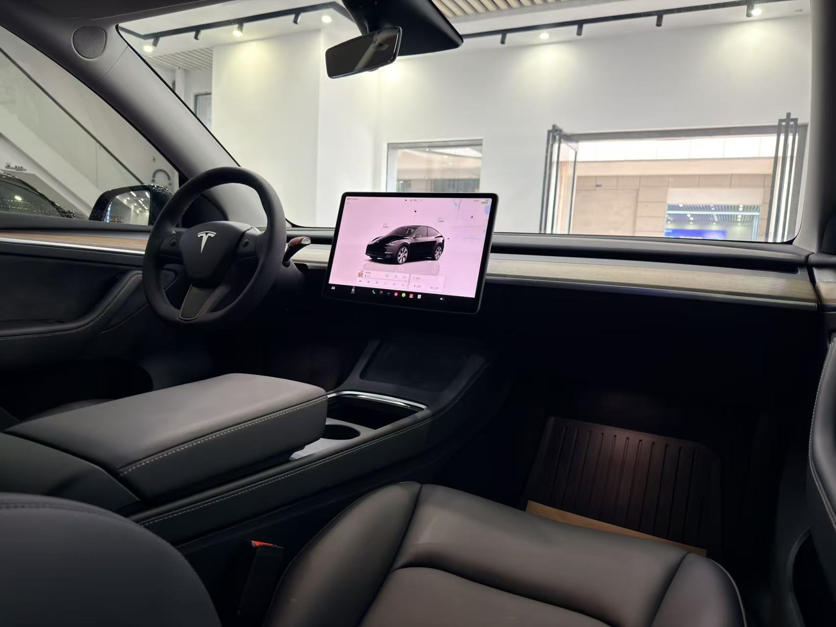 Tesla Model Y 2023 #10 Tesla Model Y 2023 immagine di auto #10
