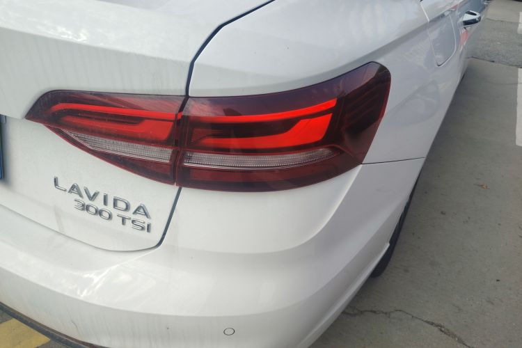 Volkswagen Lavida 2024 imagen de coche #8