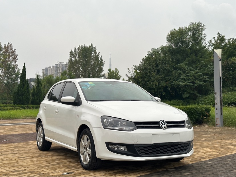 Volkswagen Polo 2014 #3 Volkswagen Polo 2014 car image #3