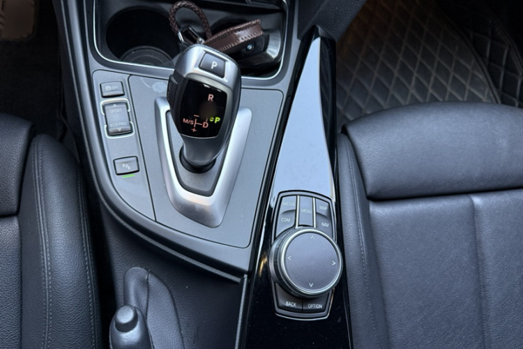 宝马 宝马3系GT 2020 汽车图片 #24