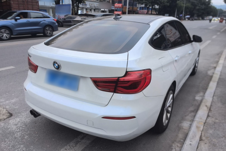 BMW 3 Series GT 2016 immagine di auto #7
