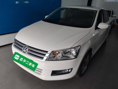 Volkswagen Santana 2015 Volkswagen Santana 2015 صورة سيارة