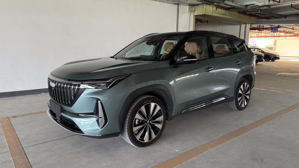 GEELY Boyue L 2025 GEELY Boyue L 2025 car image