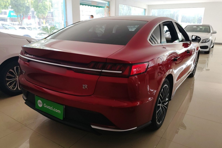 BYD Han 2023 car image #7