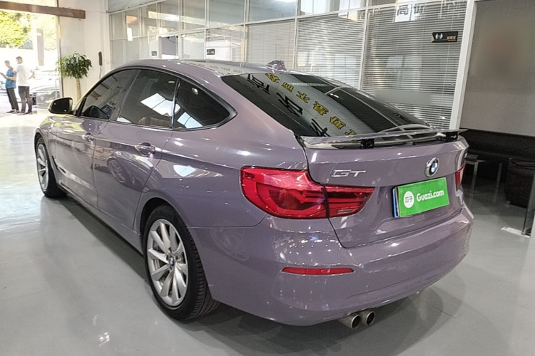 BMW 3 Series GT 2017 изображение автомобиля #5
