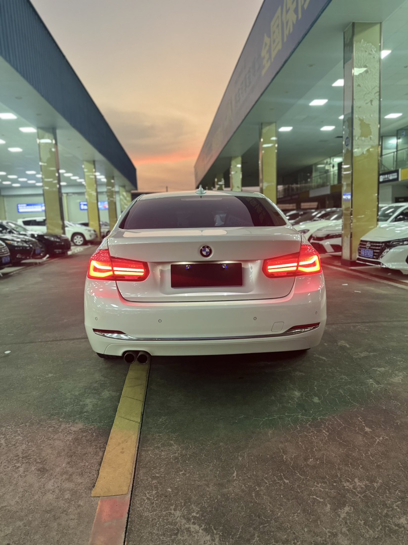 BMW 3 Series 2017 car image #4