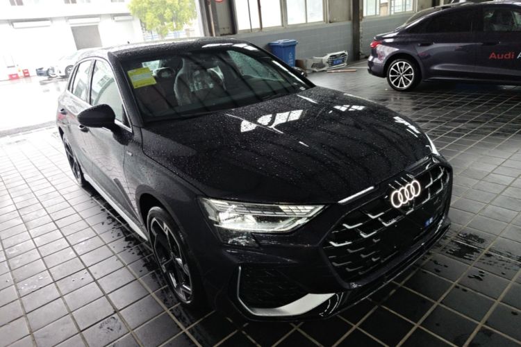 Audi A3 2026 immagine di auto #4