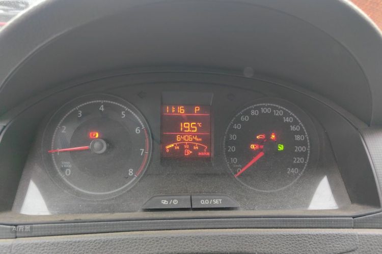 Volkswagen Santana 2018 car image #13