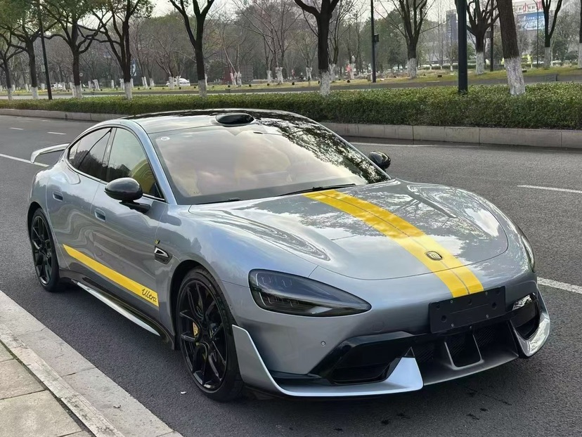 小米汽车 小米SU7 Ultra 2025 汽车图片 #3