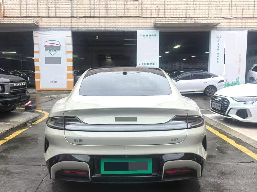 MI SU7 2024 car image #7