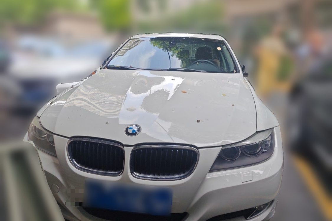 BMW 3 Series 2011 car image #5