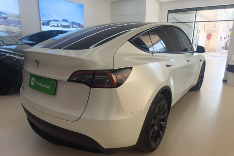 Tesla Model Y 2022 #7 Tesla Model Y 2022 immagine di auto #7