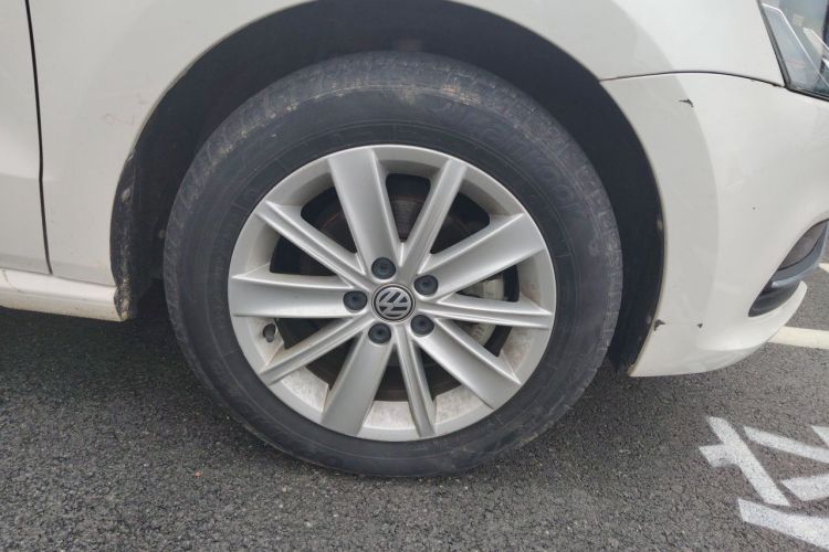 Volkswagen Polo 2015 #6 Volkswagen Polo 2015 car image #6