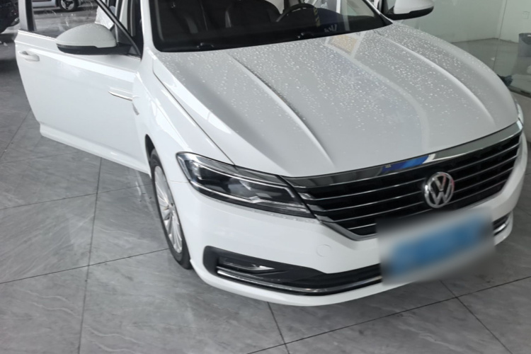 Volkswagen Lavida 2020 car image #4