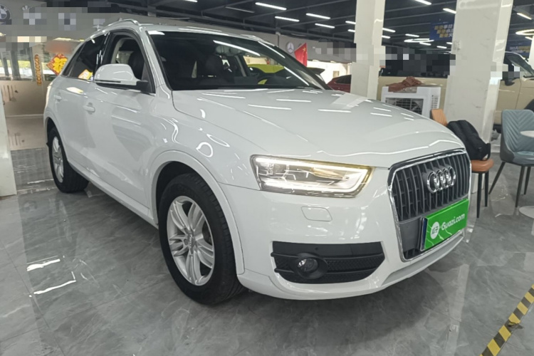 Audi Q3 2016 car image #4