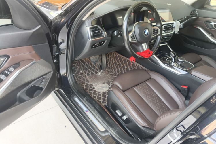 BMW 3 Series 2022 #16 BMW 3 Series 2022 car image #16