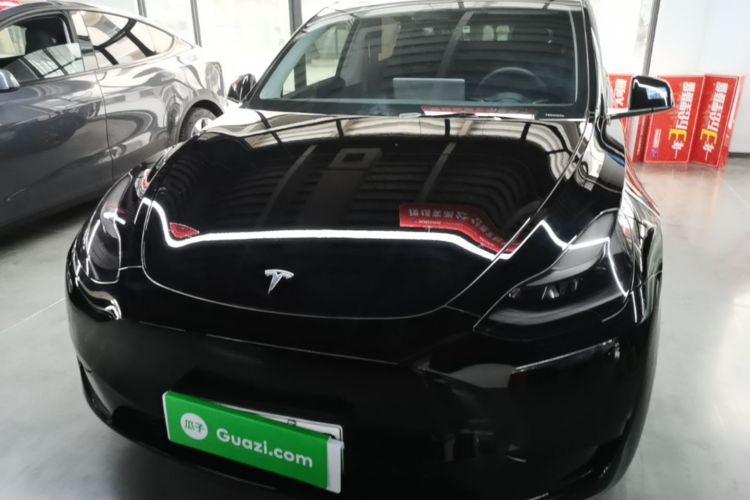 Tesla Model Y 2022 #3 Tesla Model Y 2022 car image #3