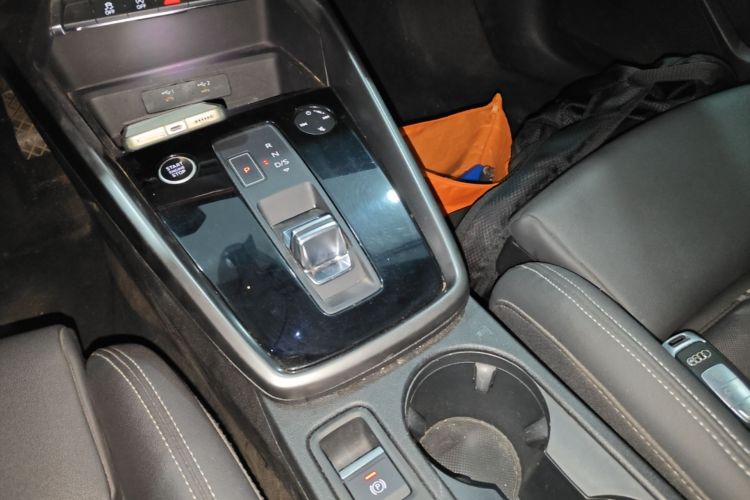 Audi A3 2024 car image #14