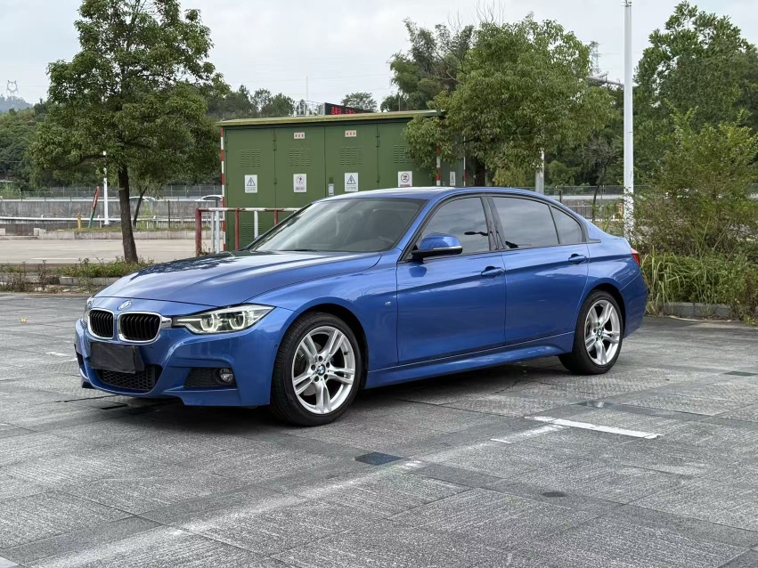 BMW 3 Series 2018 car image 