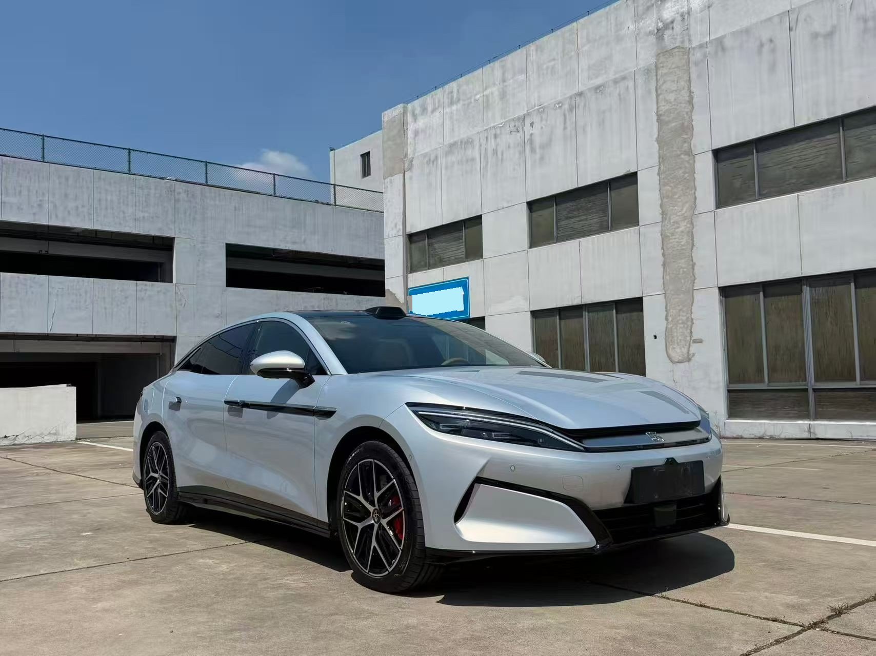 BYD HanL 2025 #2 BYD HanL 2025 imagen de coche #2