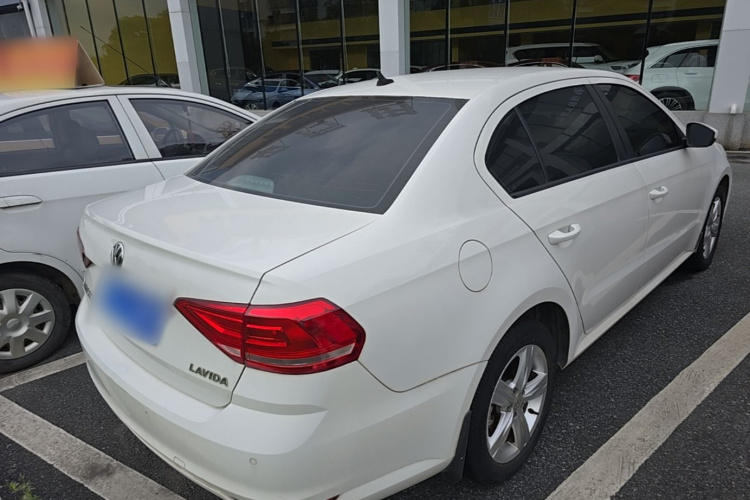 Volkswagen Lavida 2018 car image #7