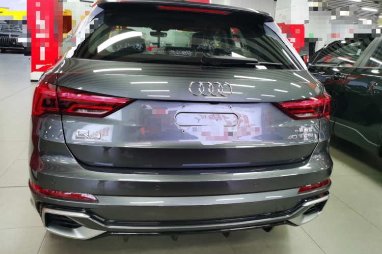 Audi Q3 2025 #6 Audi Q3 2025 car image #6
