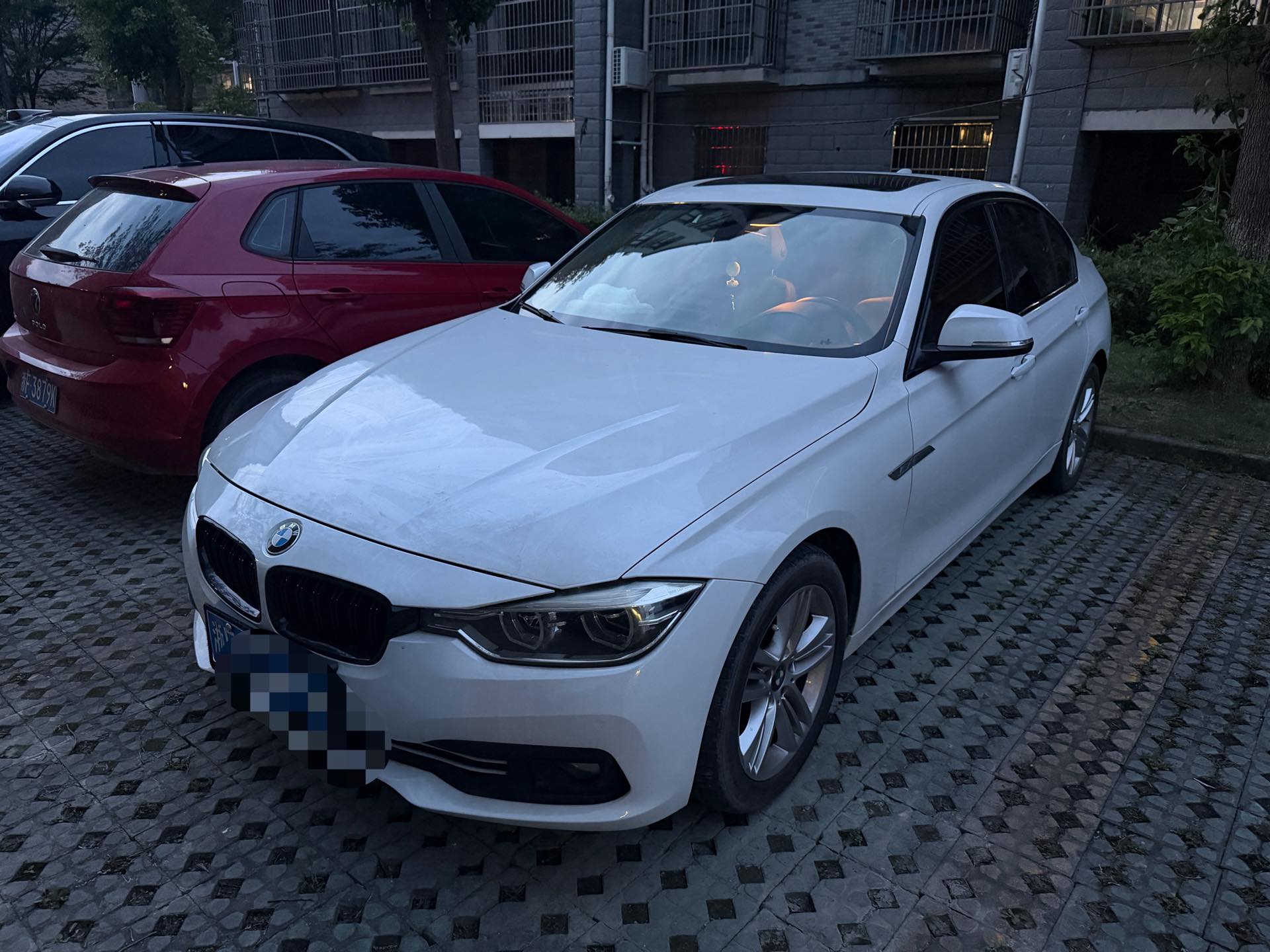 BMW 3 Series 2016 BMW 3 Series 2016 car image