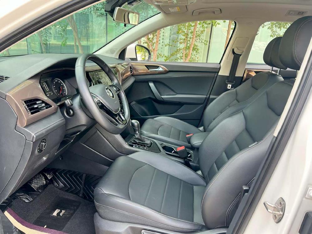 Volkswagen Tharu 2019 car image #15