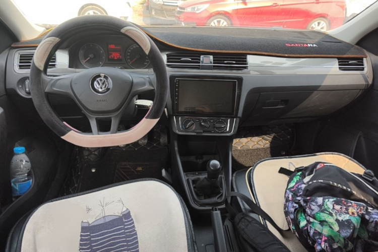 Volkswagen Santana 2018 car image #11