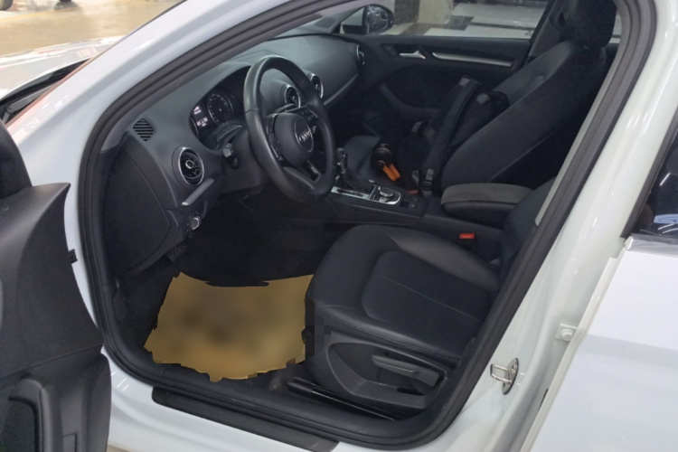 Audi A3 2019 image de voiture #15