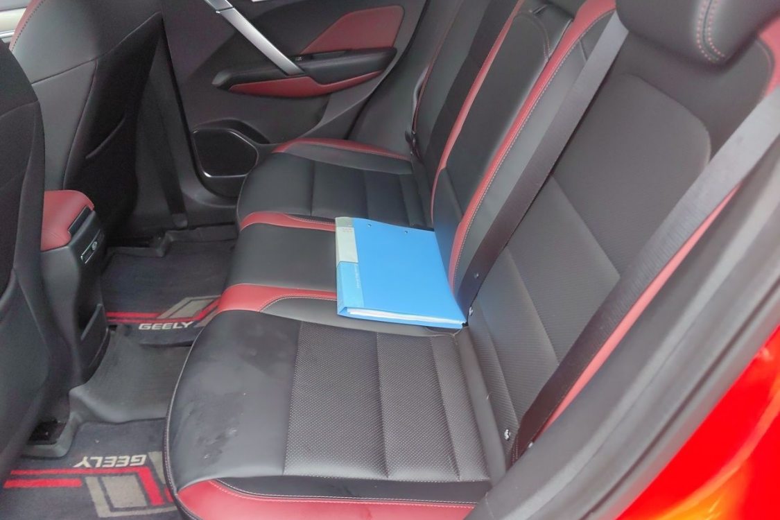 GEELY Coolray 2019 #21 GEELY Coolray 2019 car image #21