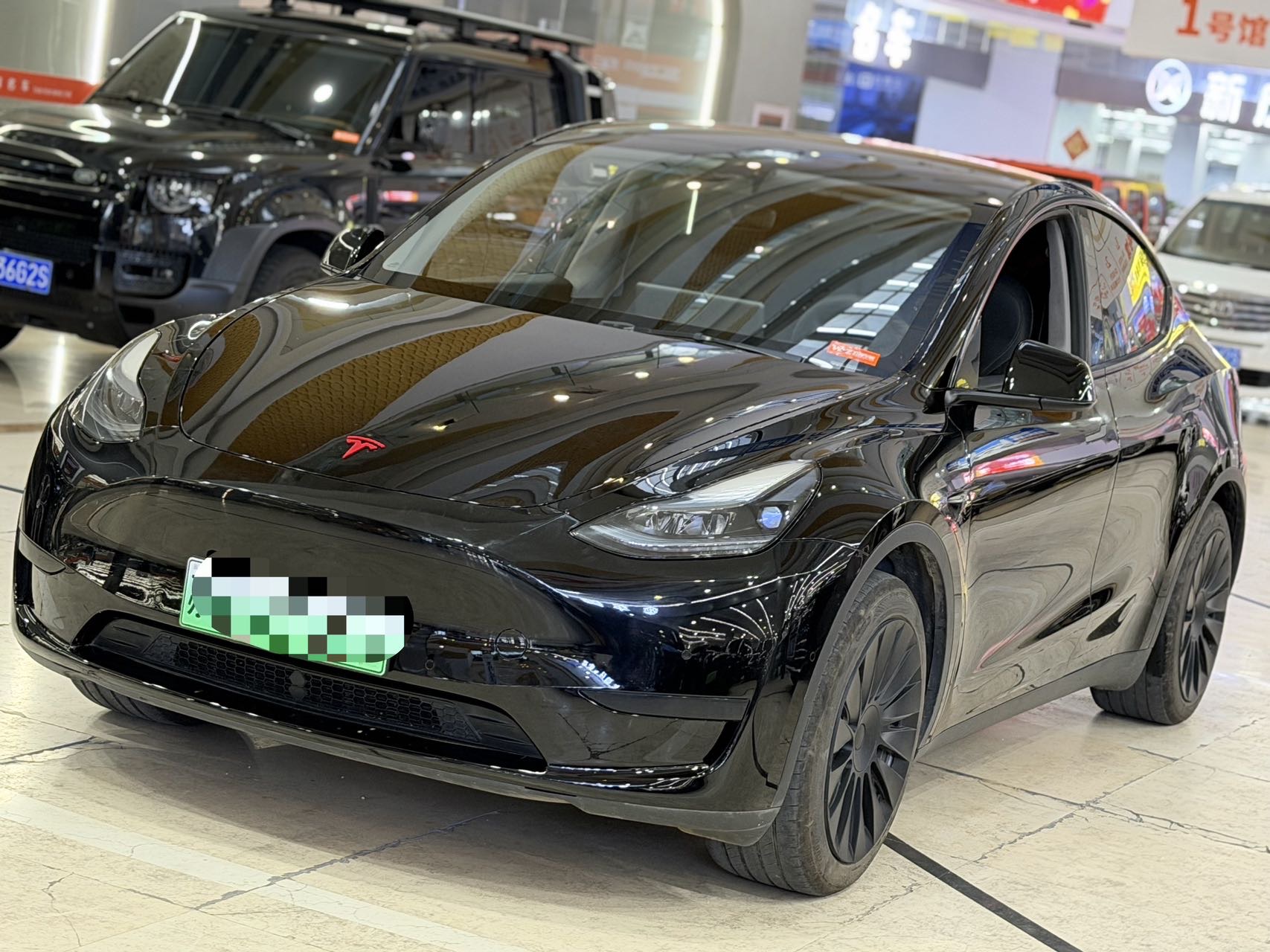 Tesla Model Y 2023 car image 