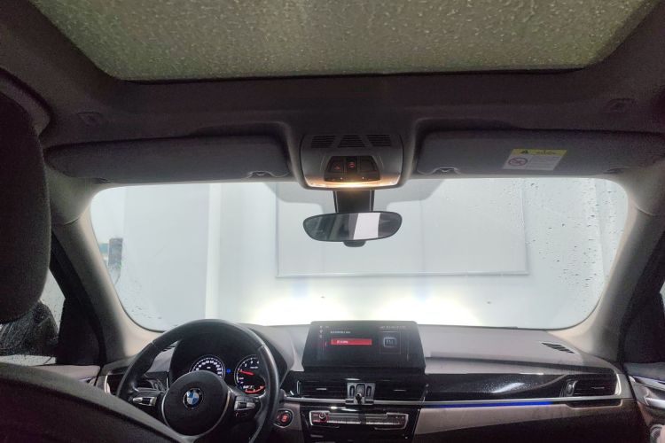 BMW X1 2021 car image #18