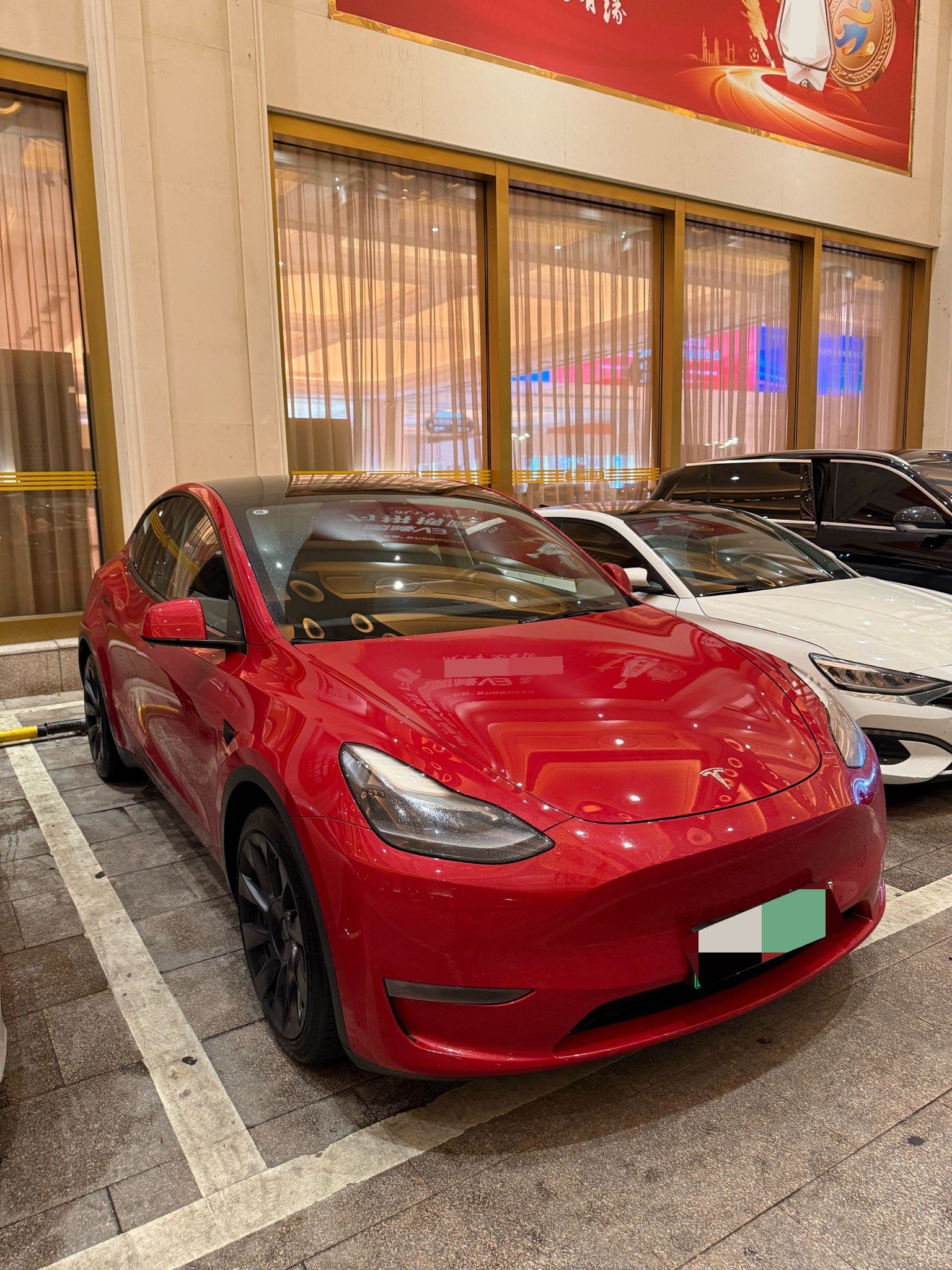Tesla Model Y 2021 صورة سيارة #3