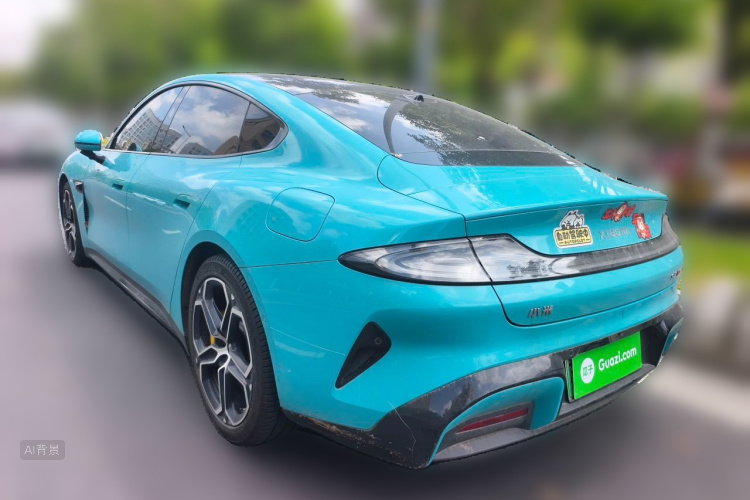 MI SU7 2024 immagine di auto #5