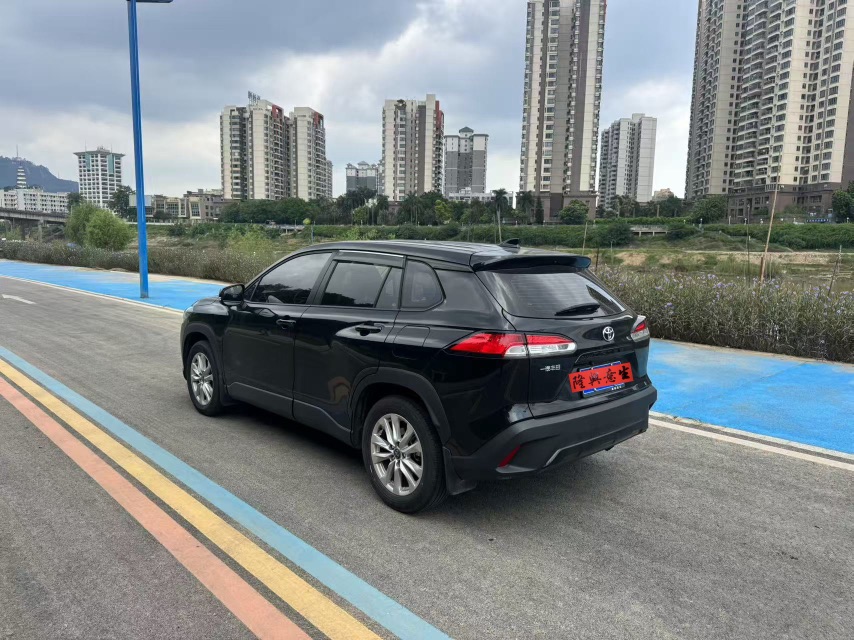Toyota Corolla Cross 2024 #6 Toyota Corolla Cross 2024 car image #6