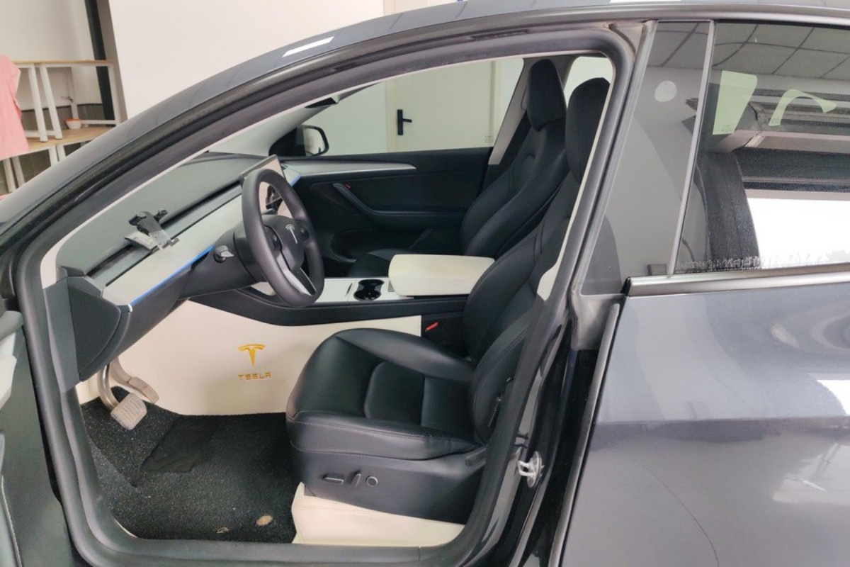 Tesla Model Y 2024 #4 Tesla Model Y 2024 imagen de coche #4