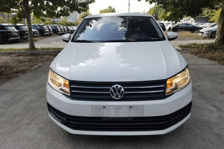 Volkswagen Santana 2022 immagine di auto #3