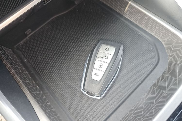 GEELY Emgrand 2023 #9 GEELY Emgrand 2023 car image #9