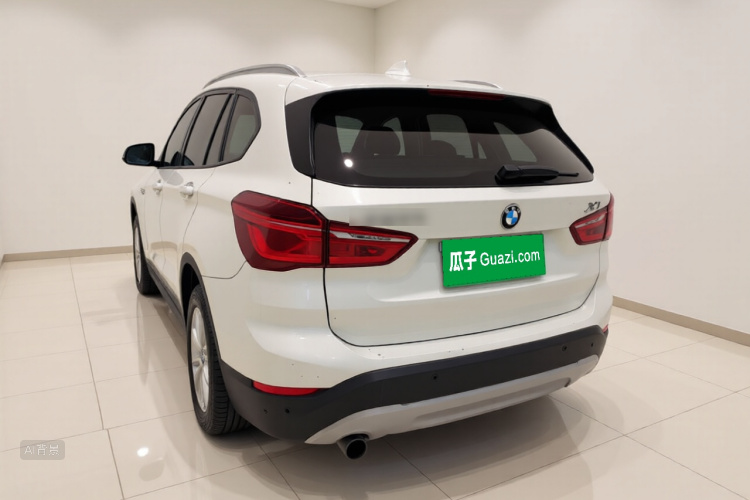 BMW X1 2018 #5 BMW X1 2018 car image #5